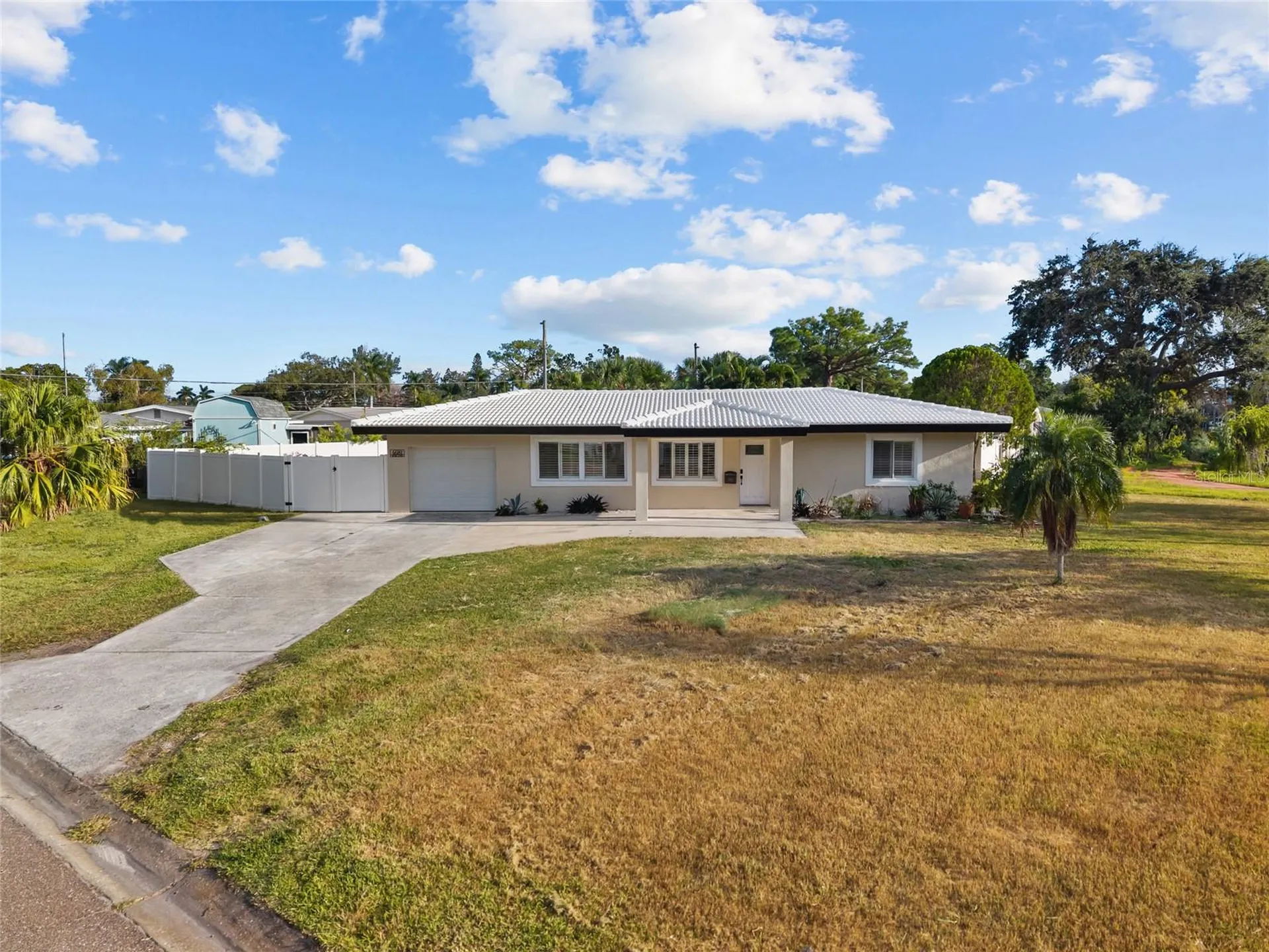 4681 Shore Acres Boulevard NE St Petersburg FL 33703