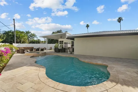 4681 Shore Acres Boulevard NE St Petersburg FL 33703