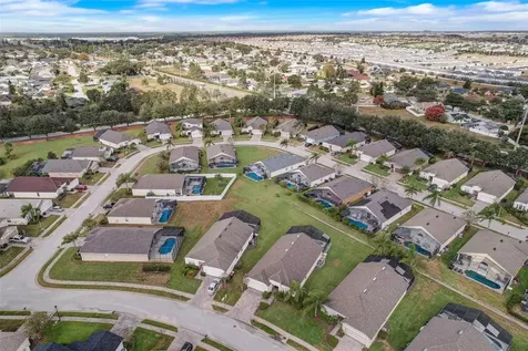 523 Balmoral Drive Davenport FL 33896