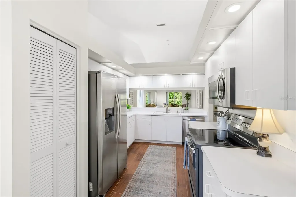 4120 Marseilles Avenue Sarasota FL 34233