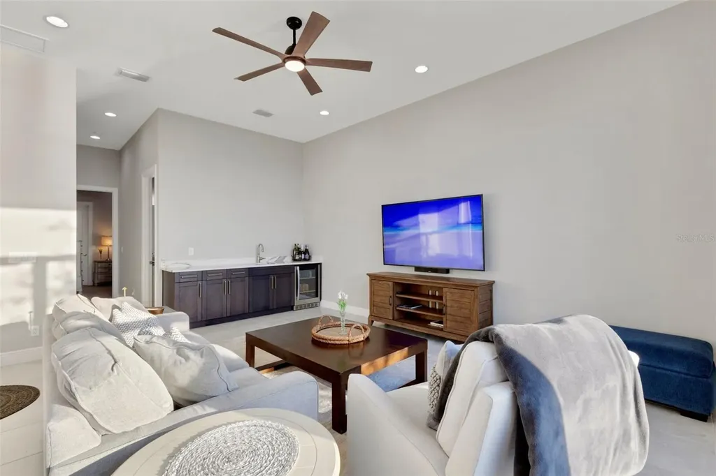 8968 Artisan Way Sarasota FL 34240