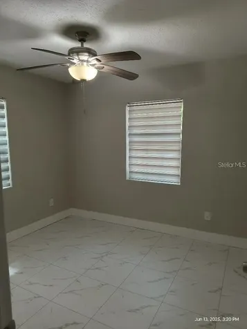 921 W Hiawatha Street Tampa FL 33604