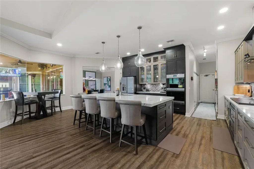 2151 Diamond Court Oldsmar FL 34677