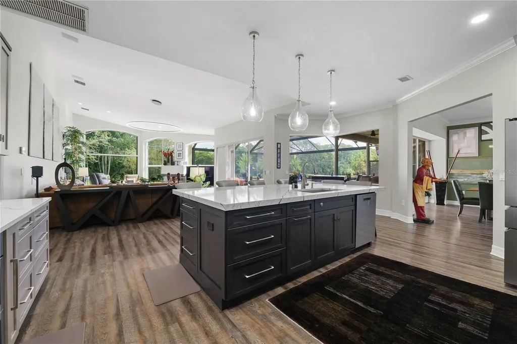 2151 Diamond Court Oldsmar FL 34677
