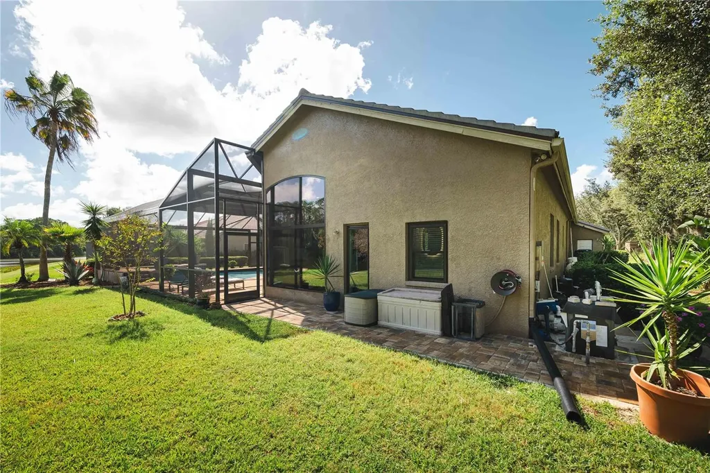 2151 Diamond Court Oldsmar FL 34677
