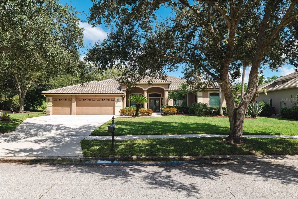 2151 Diamond Court Oldsmar FL 34677