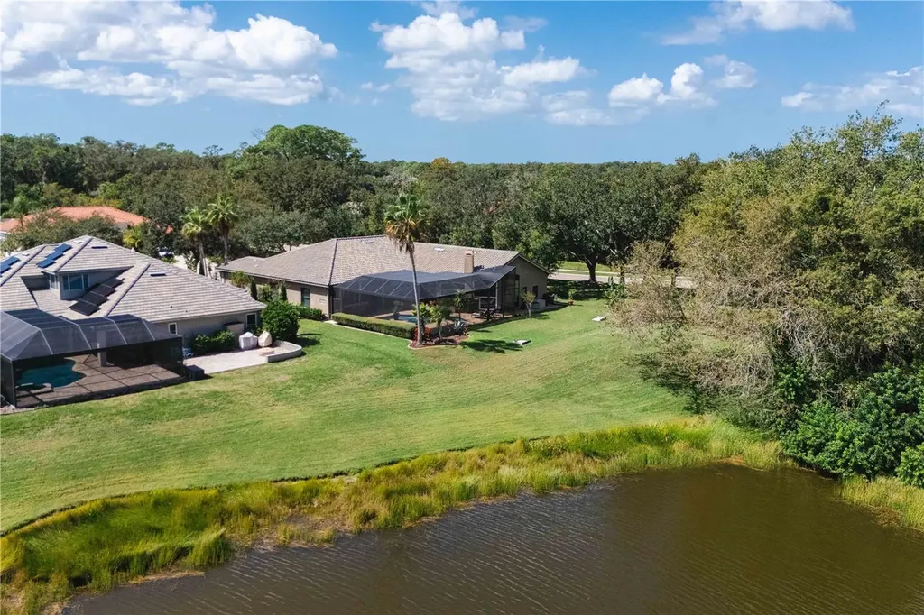 2151 Diamond Court Oldsmar FL 34677