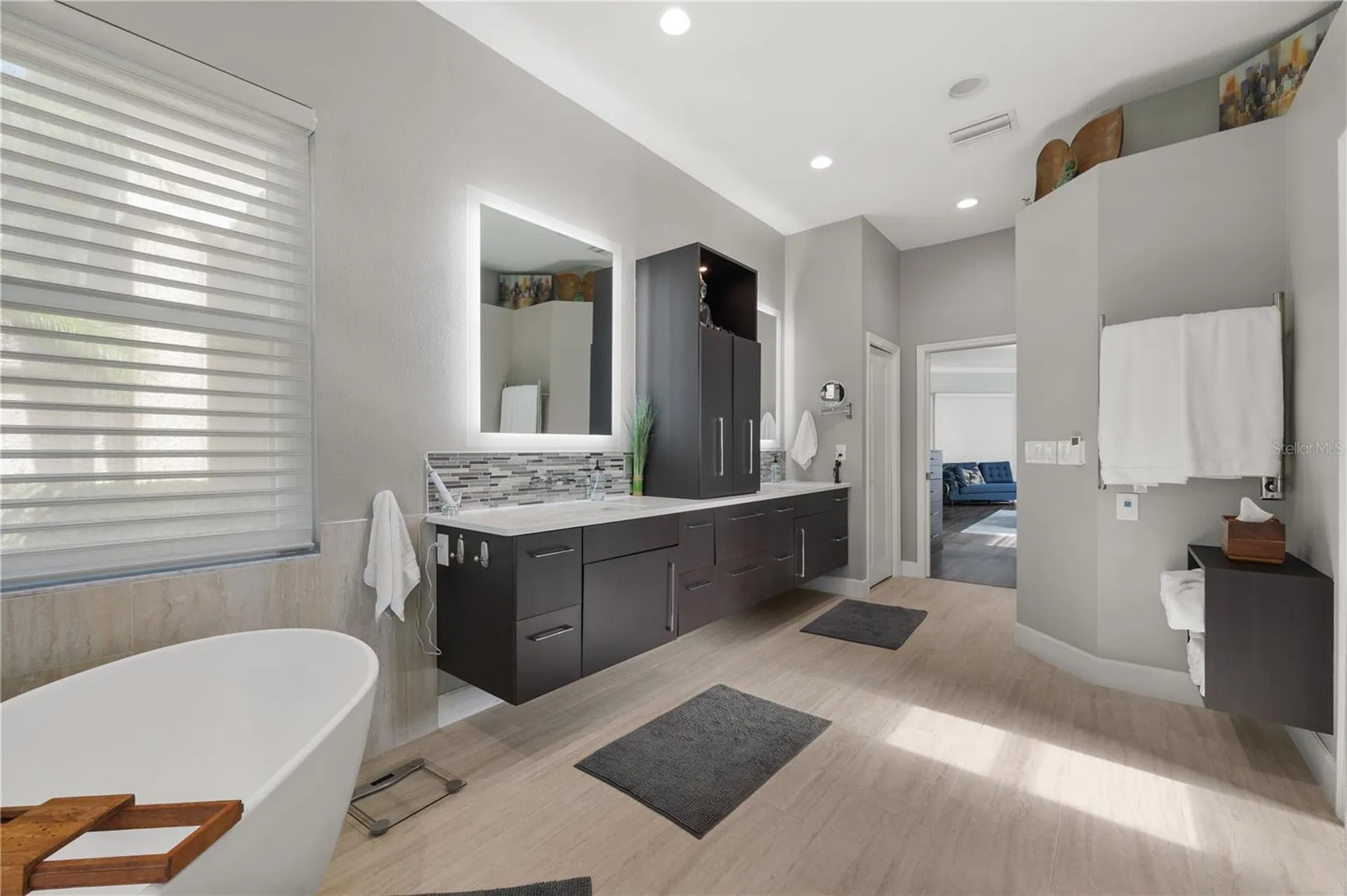 2151 Diamond Court Oldsmar FL 34677