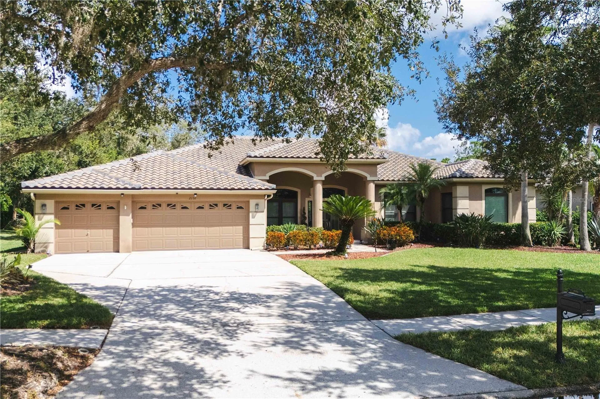 2151 Diamond Court Oldsmar FL 34677