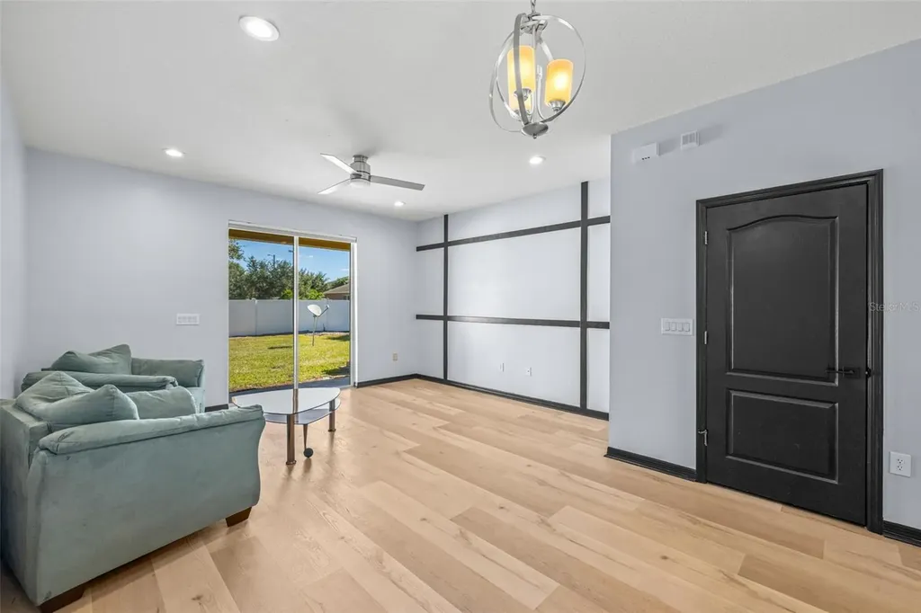 6912 Towering Spruce Drive Riverview FL 33578