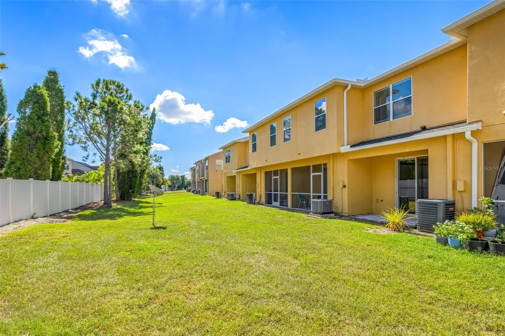 6912 Towering Spruce Drive Riverview FL 33578
