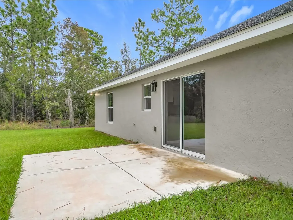 6526 N Earlshire Terrace Citrus Springs FL 34434