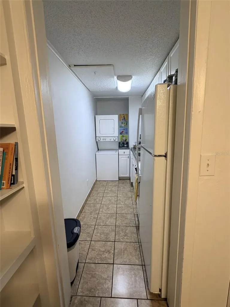 2490 SW 14th Drive Gainesville FL 32608
