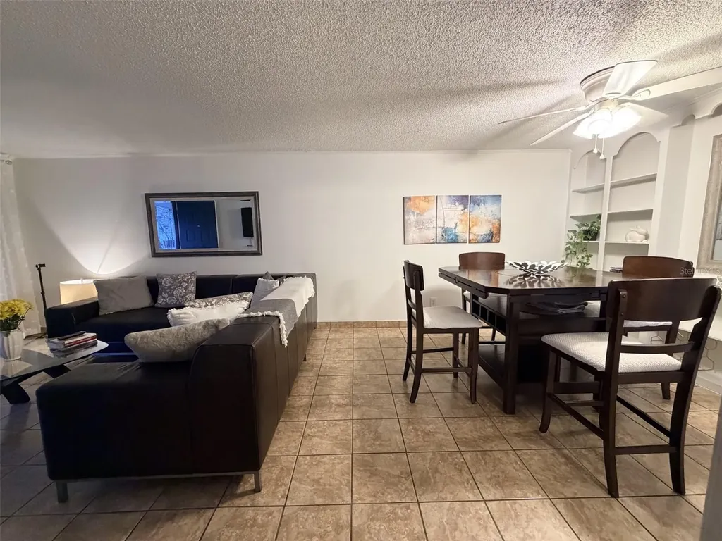 2490 SW 14th Drive Gainesville FL 32608