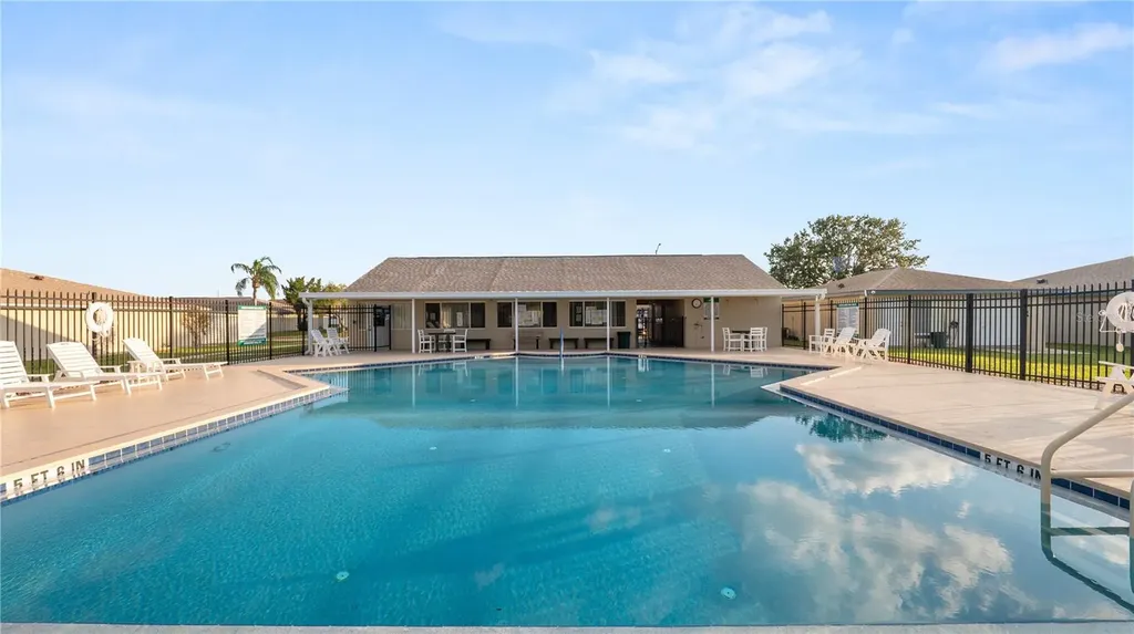 628 Ridge Terrace Winter Haven FL 33881