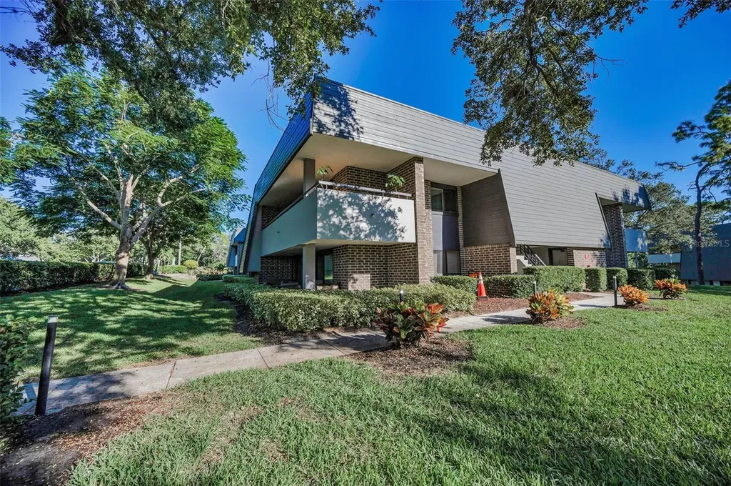 36750 Us Highway 19 Palm Harbor FL 34684