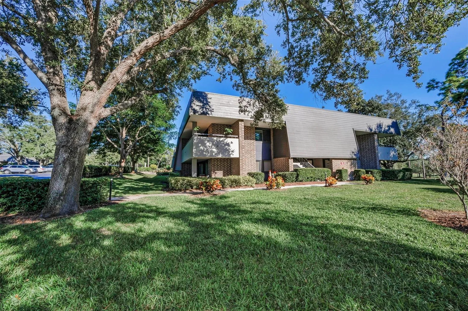 36750 Us Highway 19 Palm Harbor FL 34684