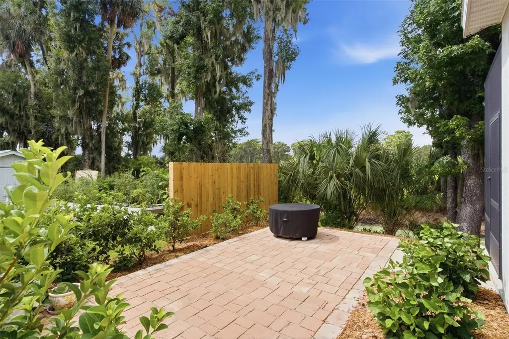 944 Belle Oak Drive Leesburg FL 34748