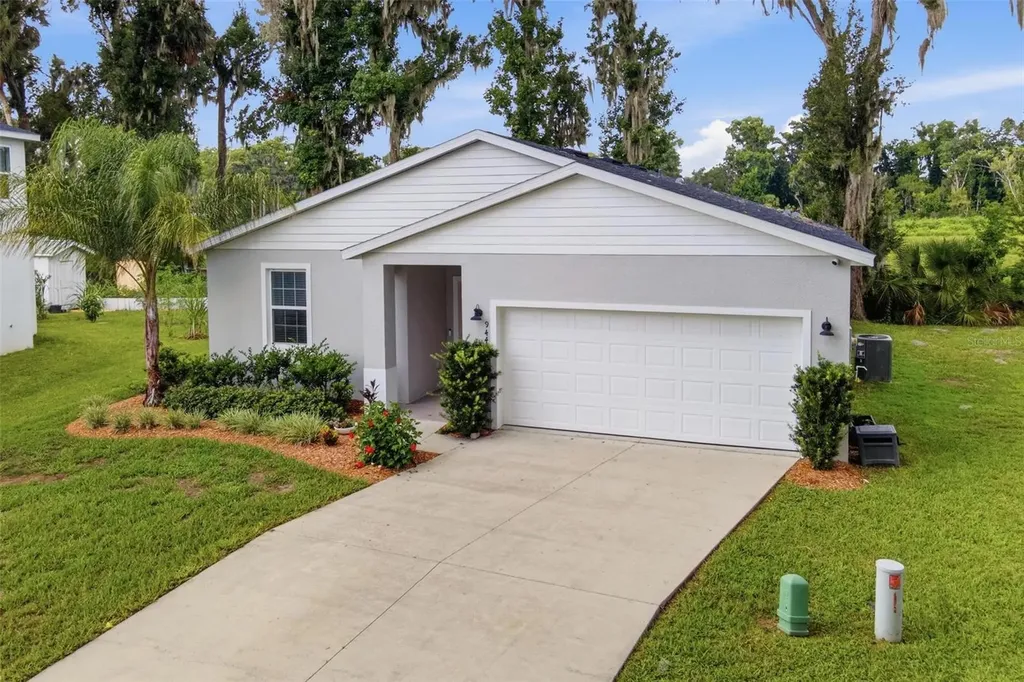 944 Belle Oak Drive Leesburg FL 34748