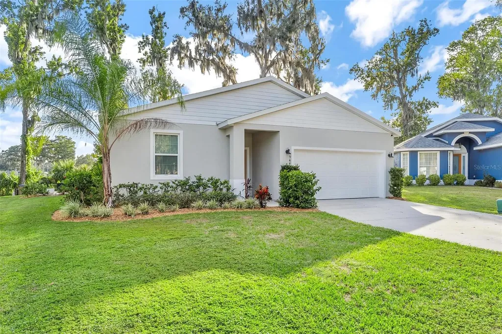 944 Belle Oak Drive Leesburg FL 34748