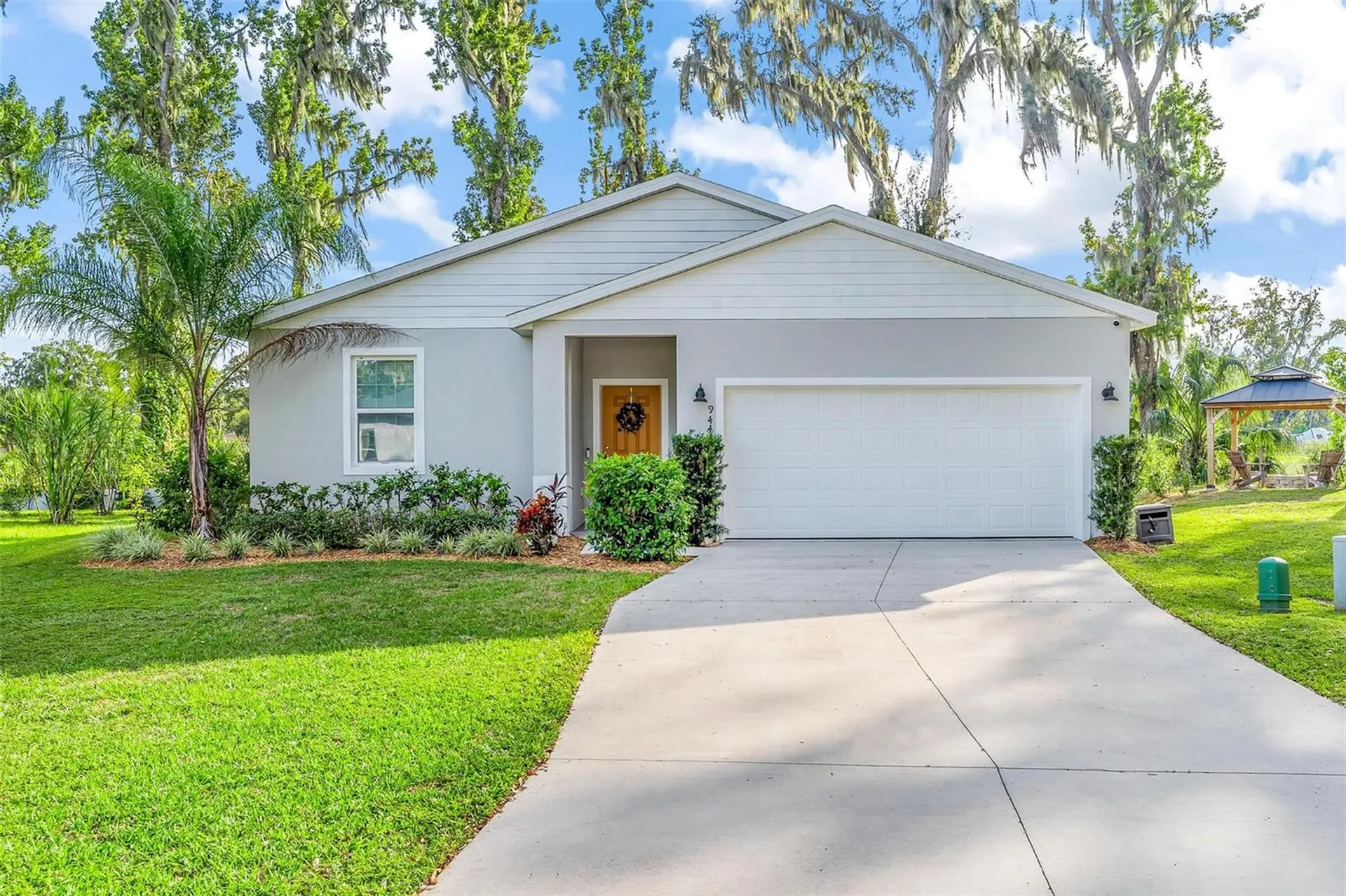 944 Belle Oak Drive Leesburg FL 34748