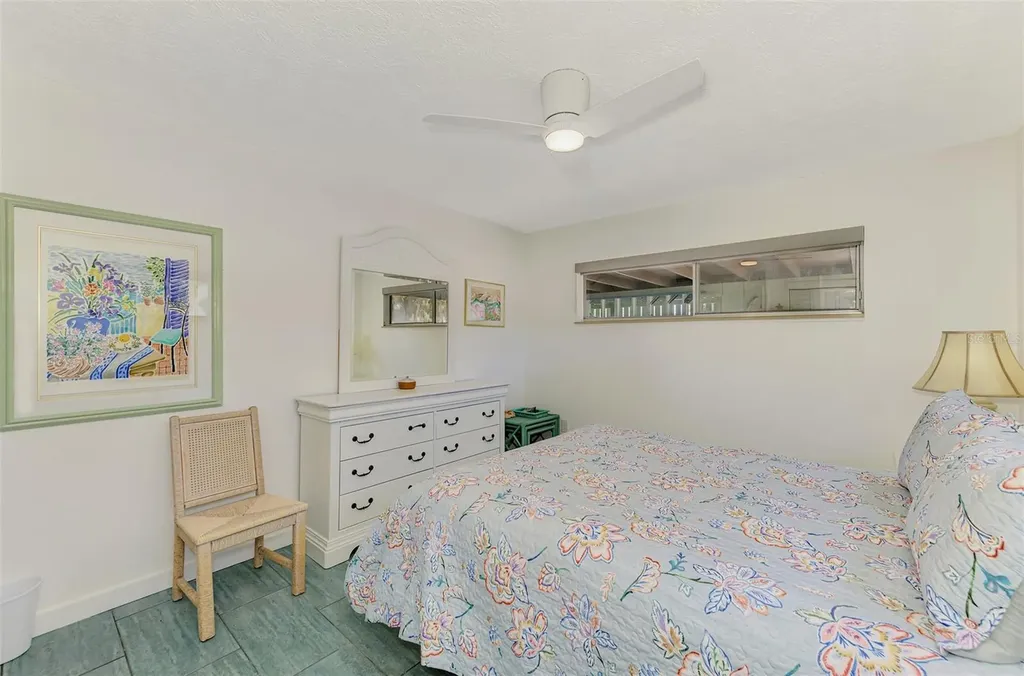 2985 N Beach Road Englewood FL 34223