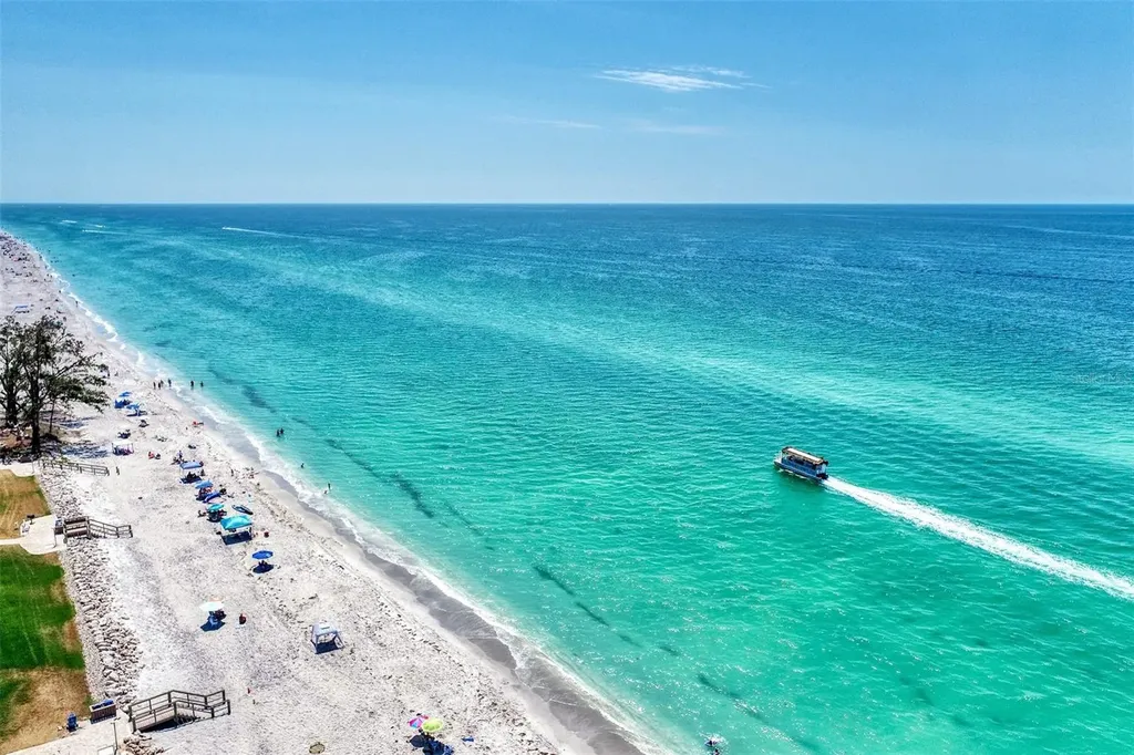 2985 N Beach Road Englewood FL 34223