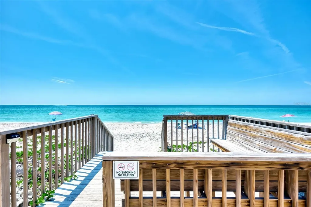 2985 N Beach Road Englewood FL 34223