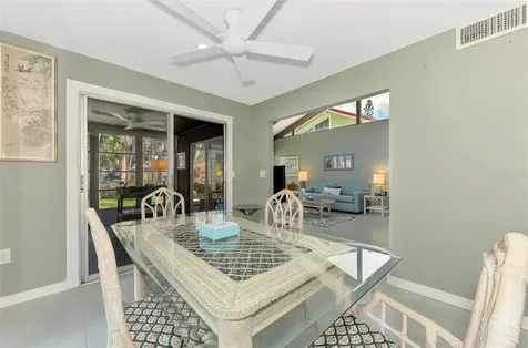 2985 N Beach Road Englewood FL 34223