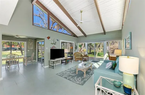 2985 N Beach Road Englewood FL 34223
