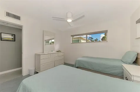 2985 N Beach Road Englewood FL 34223