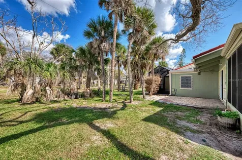 2985 N Beach Road Englewood FL 34223