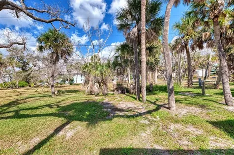 2985 N Beach Road Englewood FL 34223