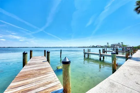 2985 N Beach Road Englewood FL 34223