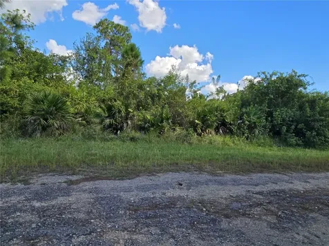 423 Wilder Avenue S Lehigh Acres FL 33974