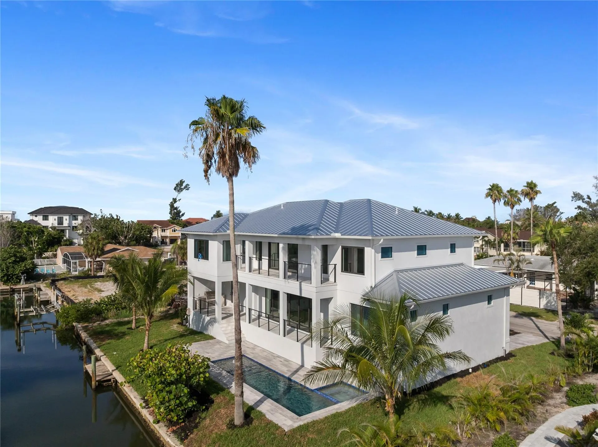 530 De Narvaez Drive Longboat Key FL 34228