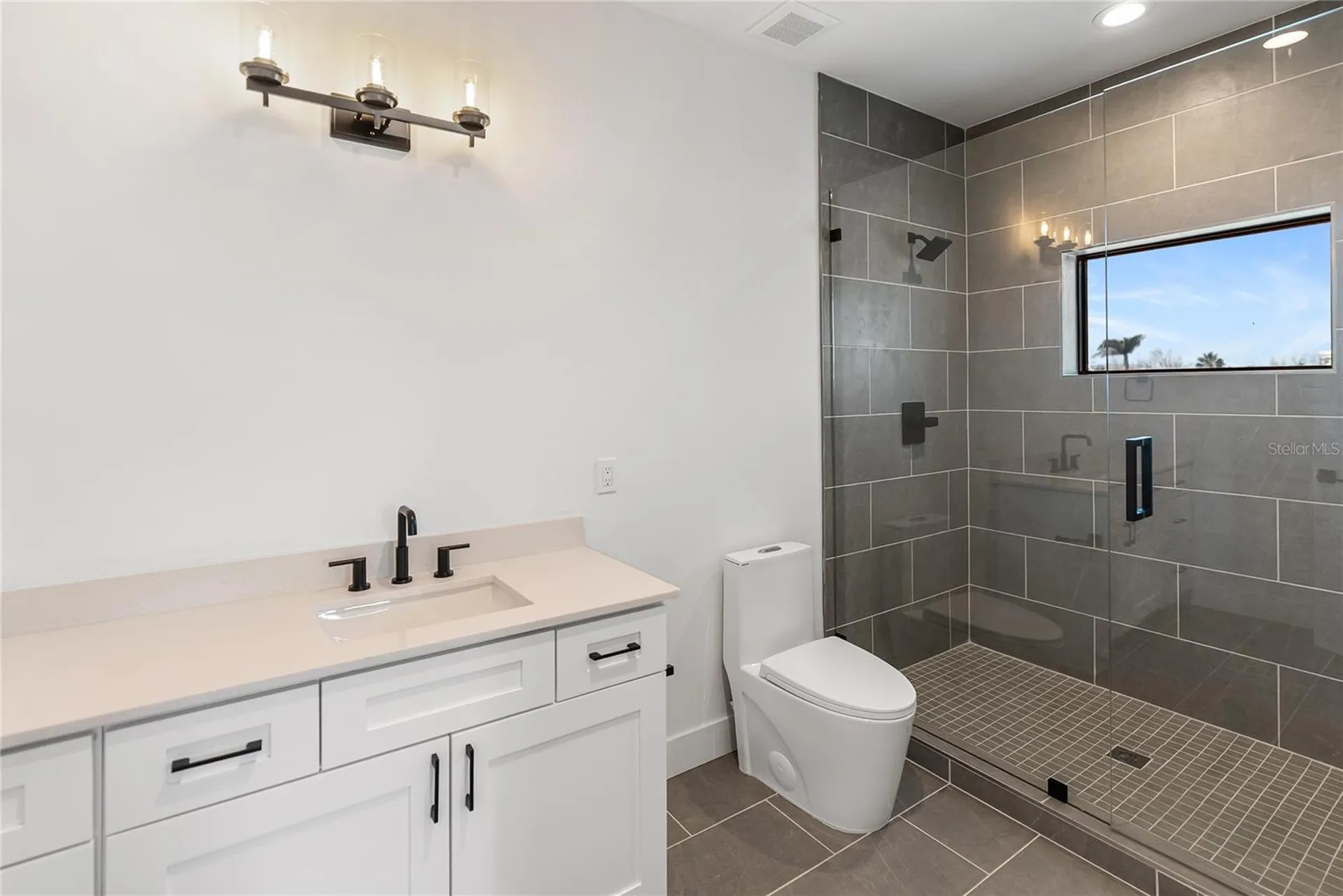 530 De Narvaez Drive Longboat Key FL 34228