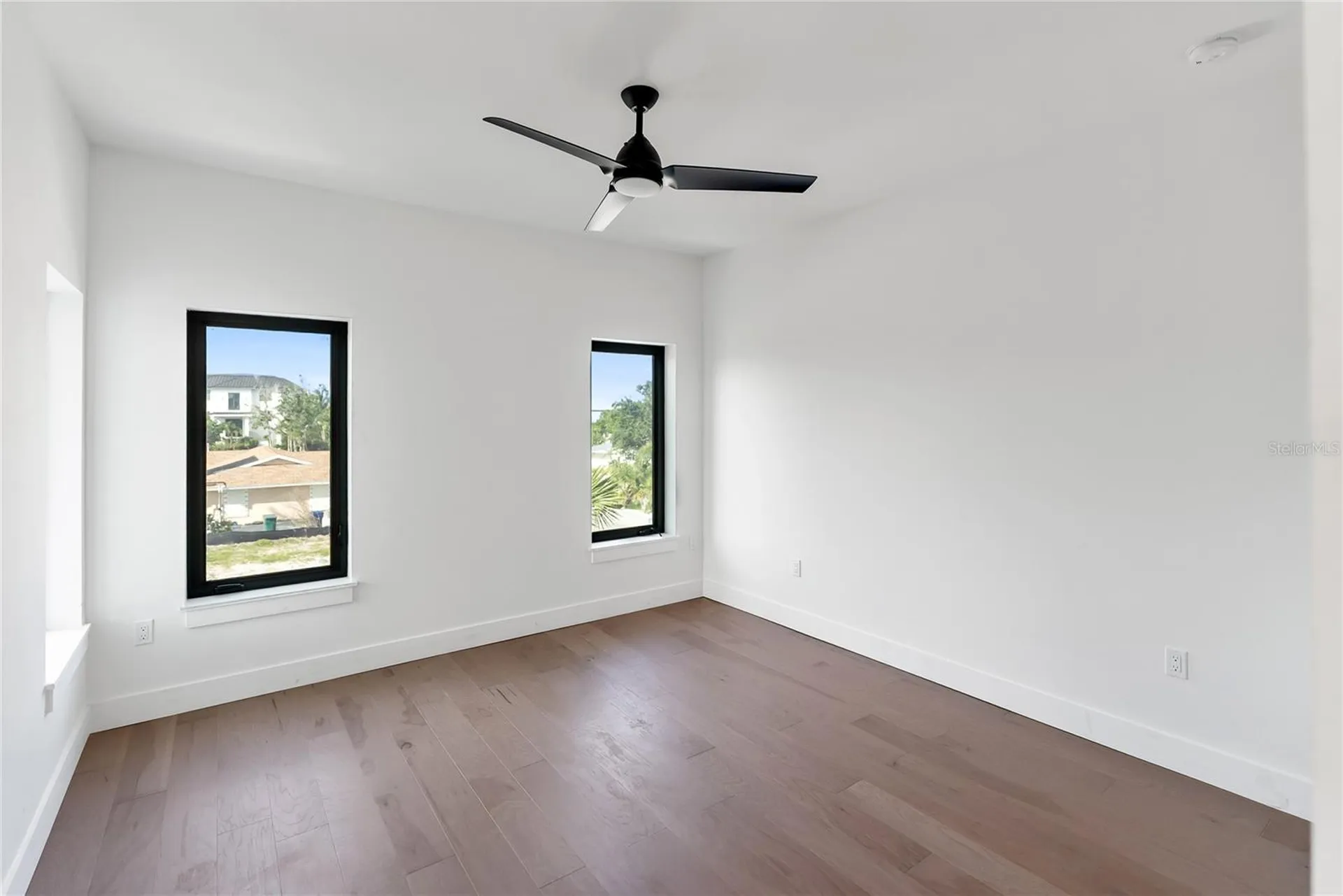 530 De Narvaez Drive Longboat Key FL 34228