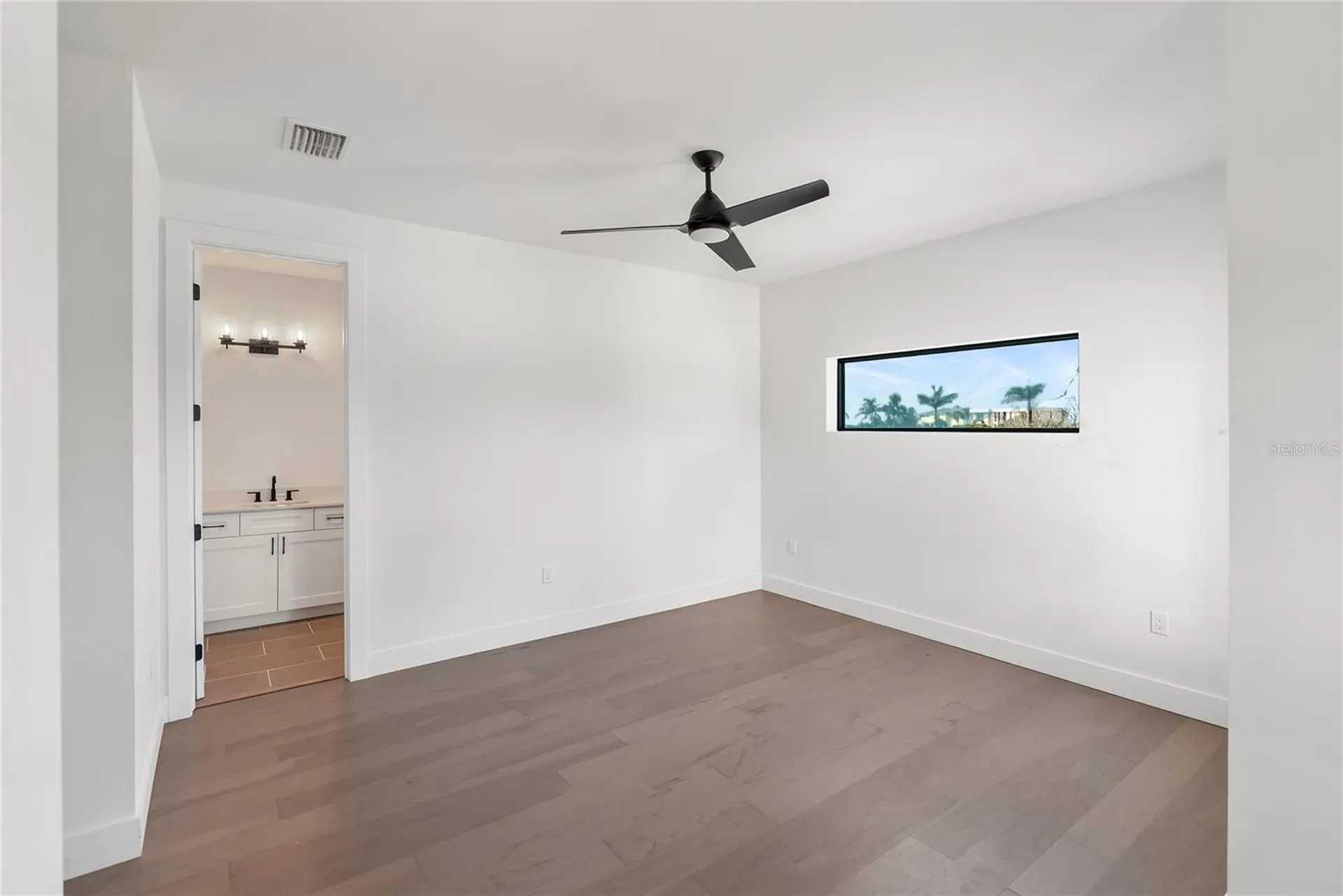 530 De Narvaez Drive Longboat Key FL 34228