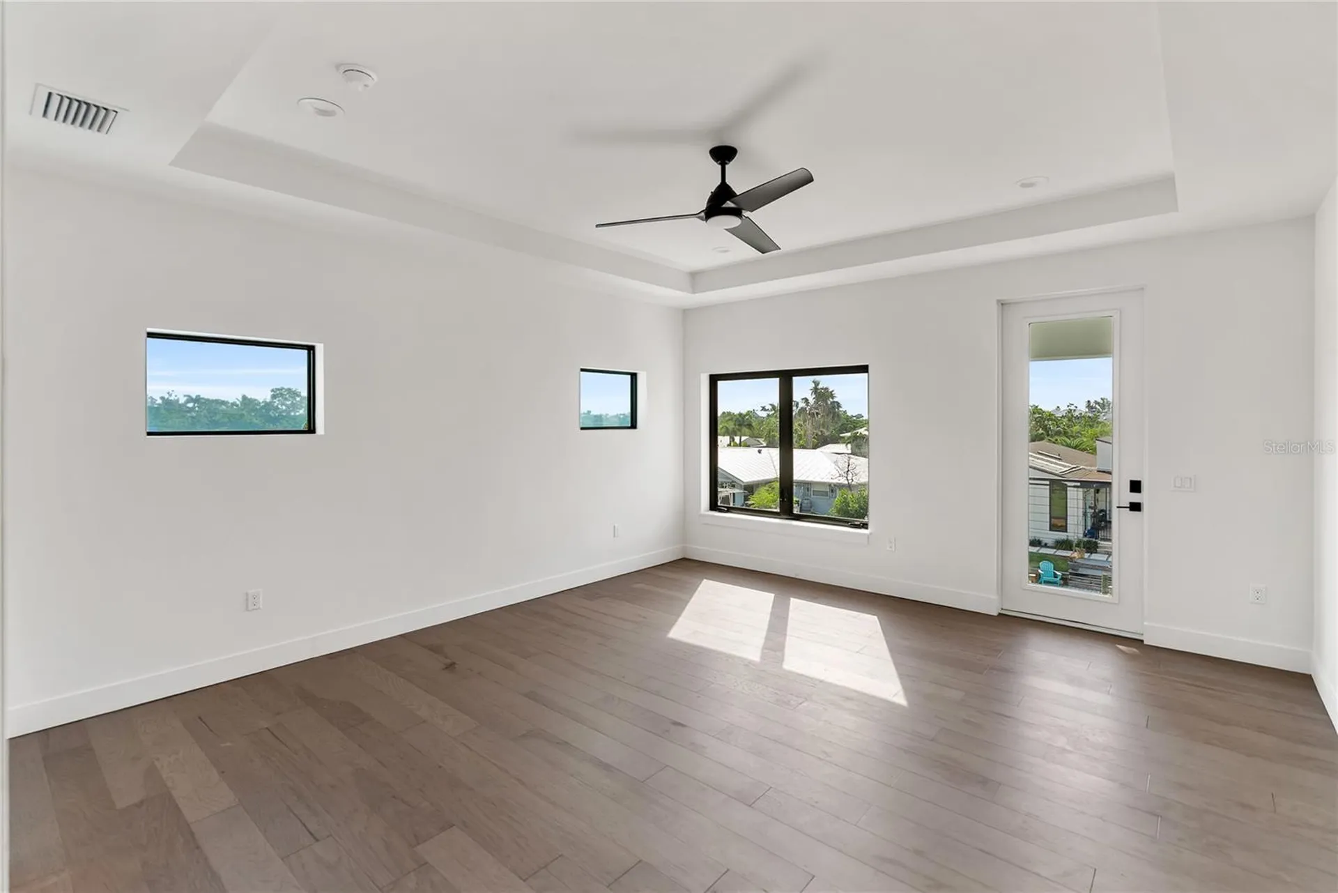 530 De Narvaez Drive Longboat Key FL 34228