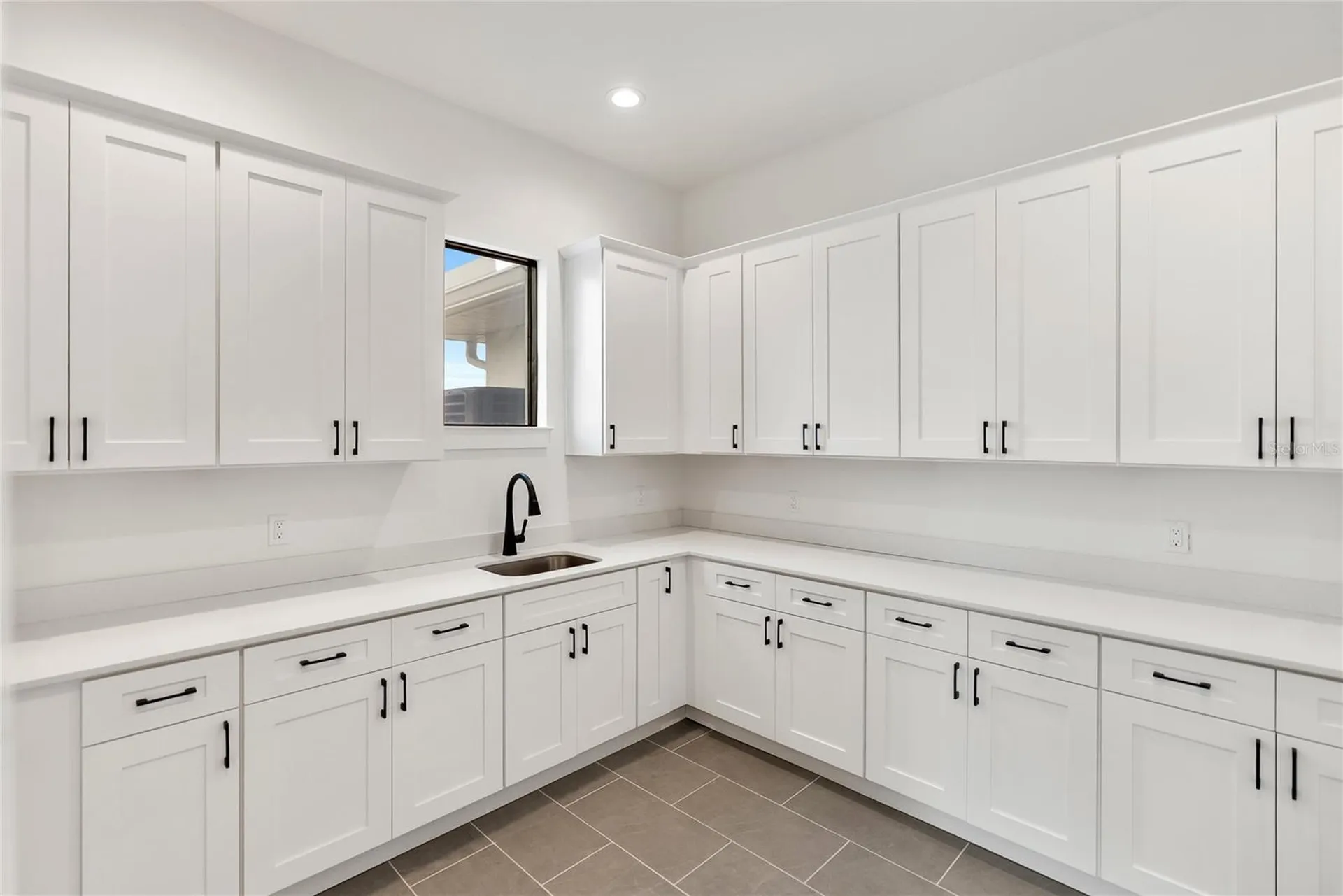 530 De Narvaez Drive Longboat Key FL 34228