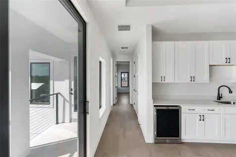 530 De Narvaez Drive Longboat Key FL 34228