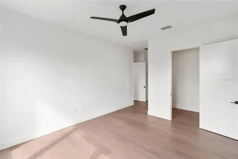 530 De Narvaez Drive Longboat Key FL 34228