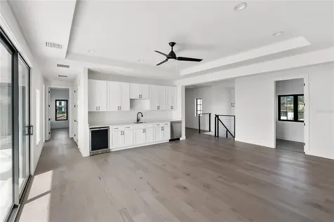 530 De Narvaez Drive Longboat Key FL 34228