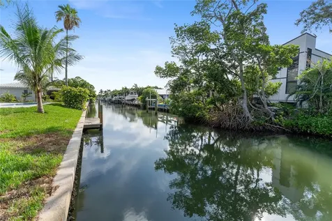 530 De Narvaez Drive Longboat Key FL 34228