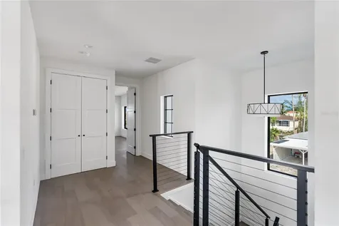 530 De Narvaez Drive Longboat Key FL 34228