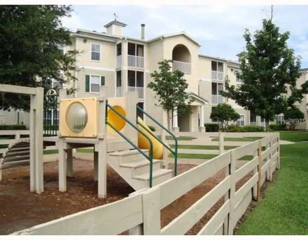 18283 Bridle Club Drive Tampa FL 33647