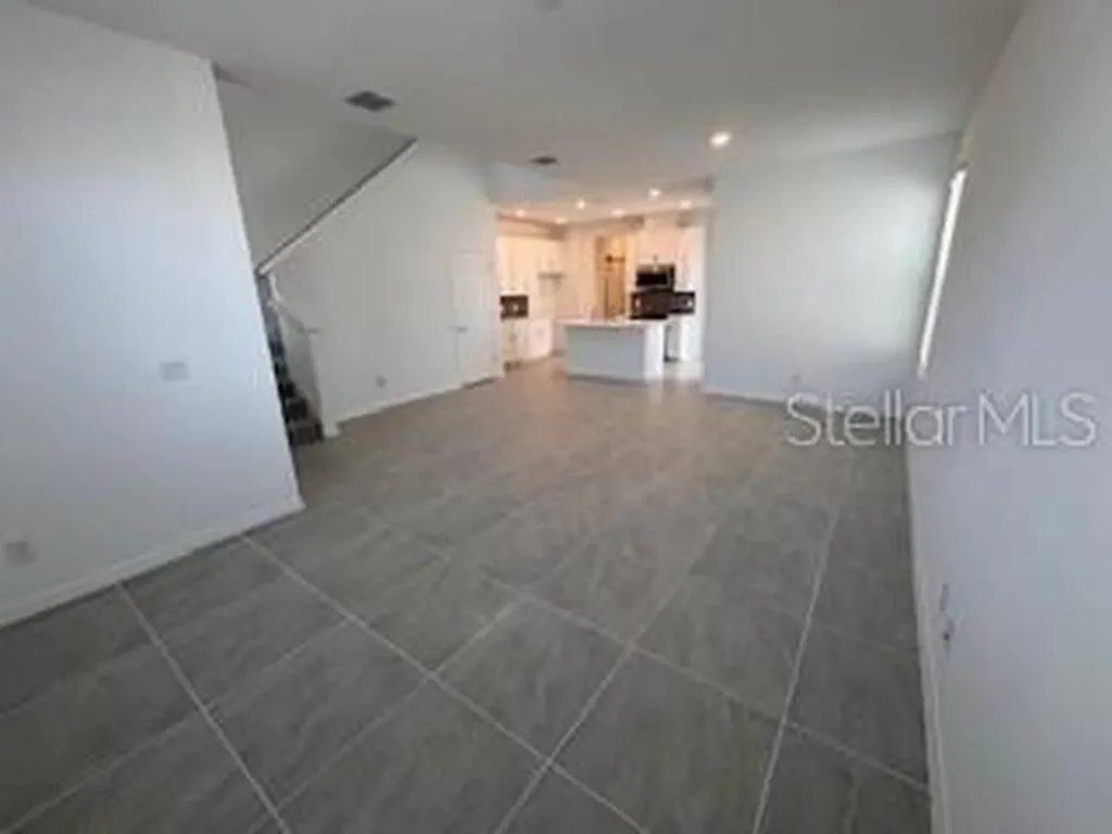 412 Oak Flat Alley Groveland FL 34736