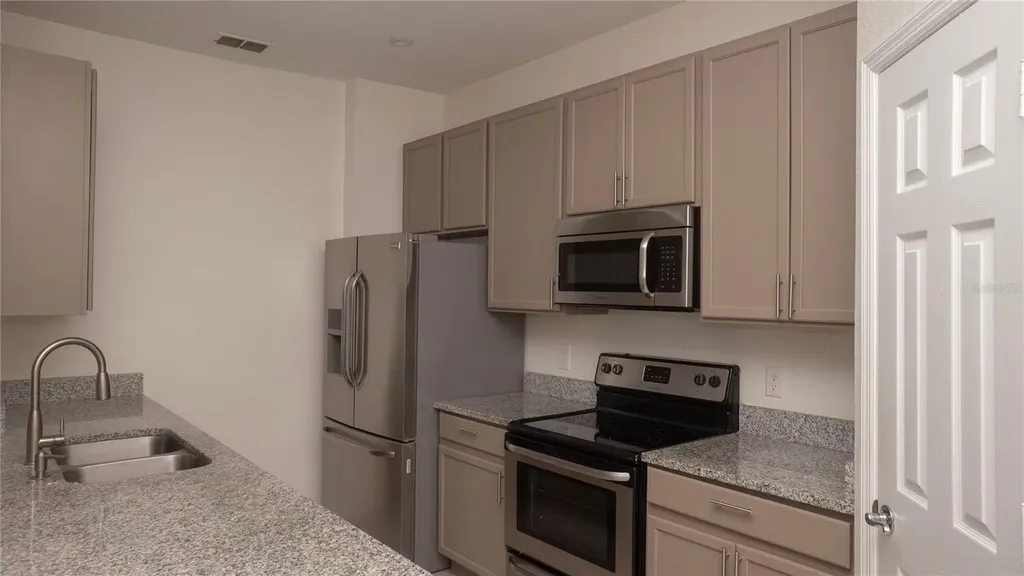 6466 Cava Alta Drive Orlando FL 32835