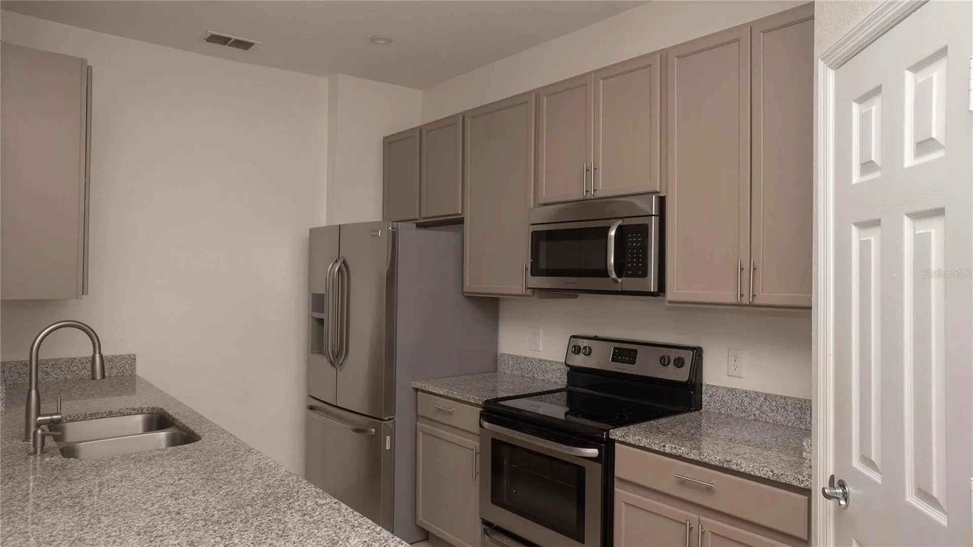 6466 Cava Alta Drive Orlando FL 32835